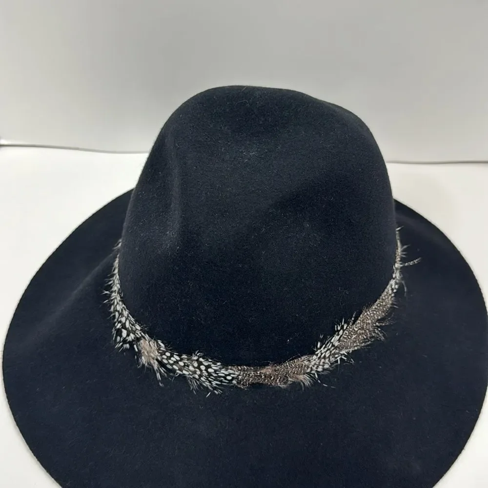 August Vintage Womens Black Wool Bucket Nomadic Feathers Band Boho Hat
